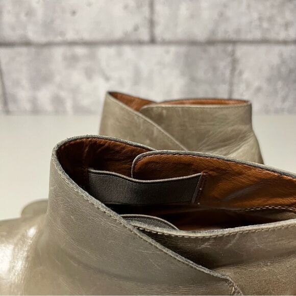 𝅺lucky Brand Eesa Distressed Leather Ankle Bootie Heels - Picture 10 of 13